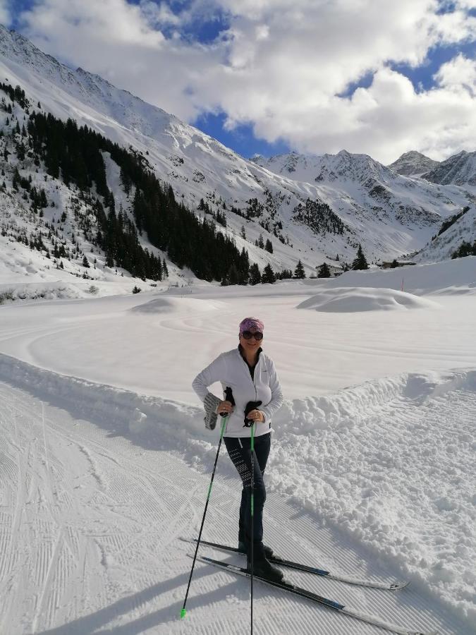 Berg-Juwel Apartment Sankt Leonhard im Pitztal Bagian luar foto